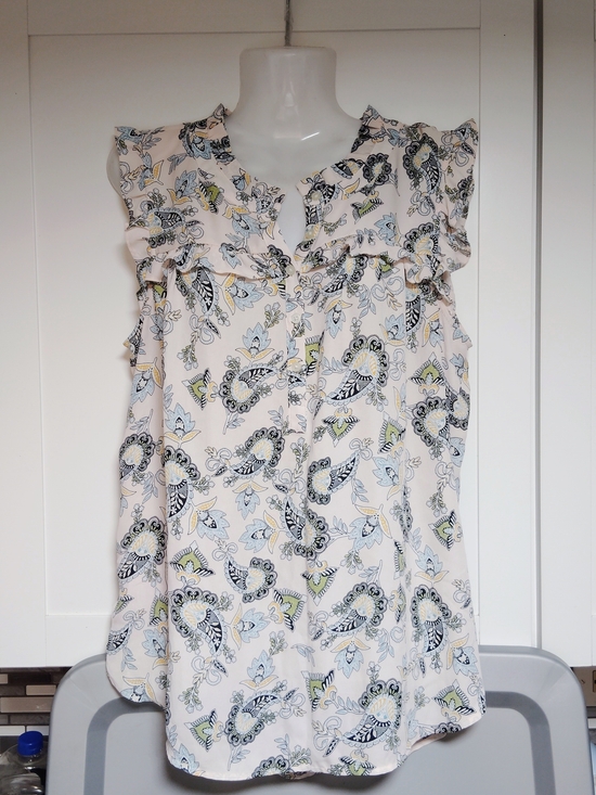 LOFT Tops - LOFT Ruffled Paisley Blouse Sz-M